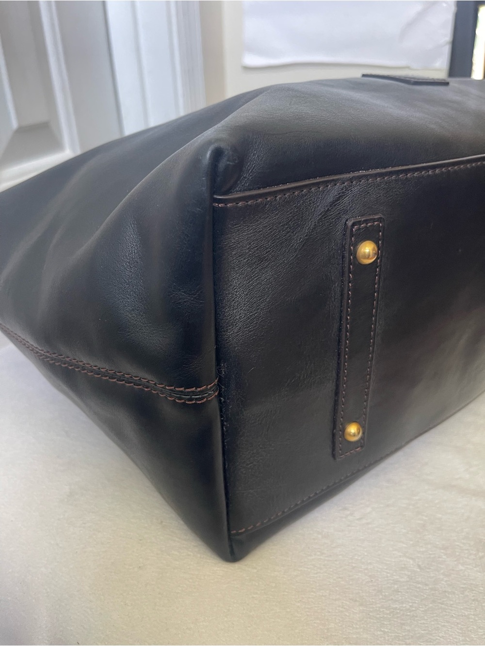 Dooney & Bourke  Russel Florentine leather Tote - Picture 9 of 15